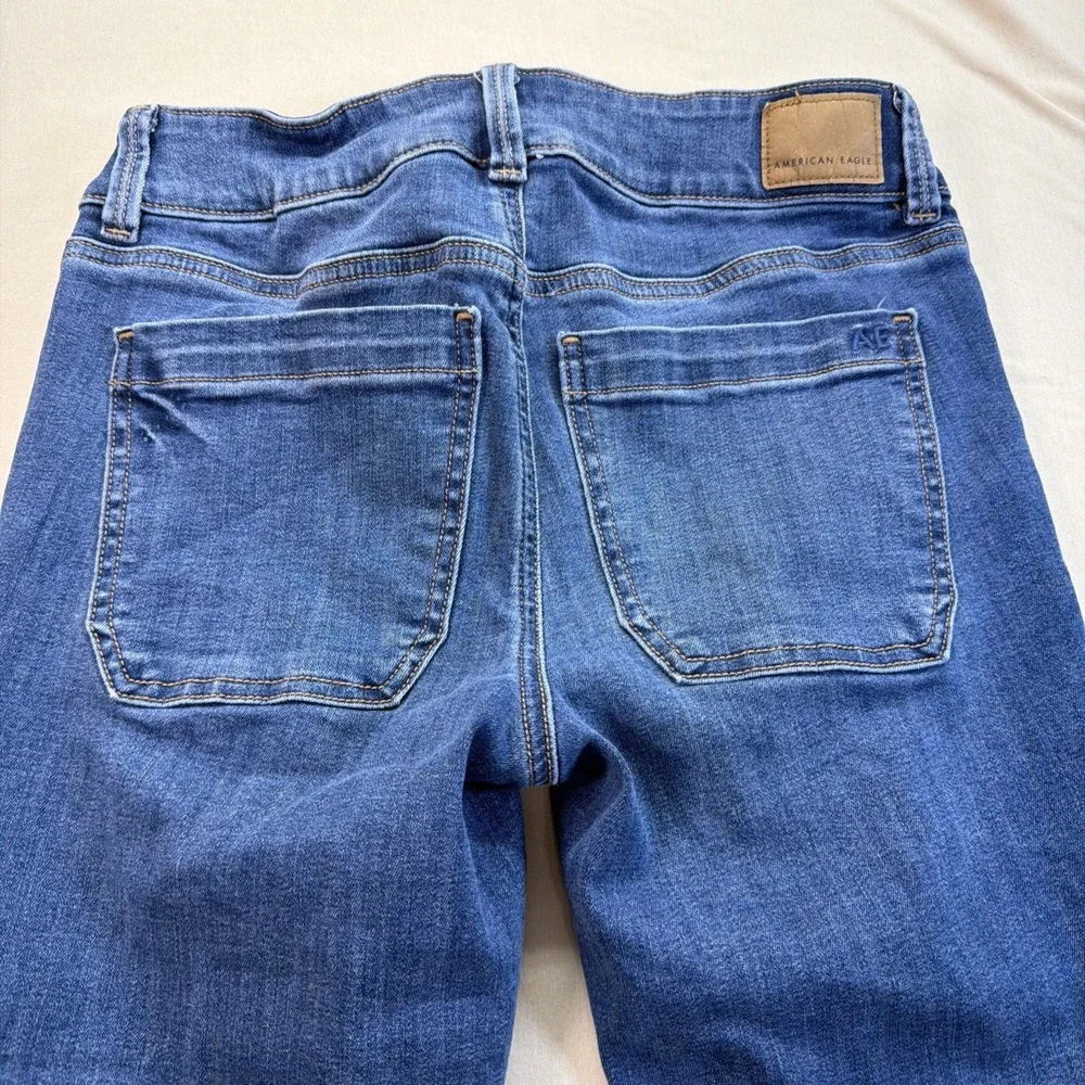 American Eagle Womens Blue Jeans Size 4 Short Artist Crop Next Level Stretch